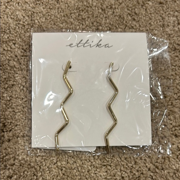 Ettika Gold Zigzag Earrings - Picture 1 of 2